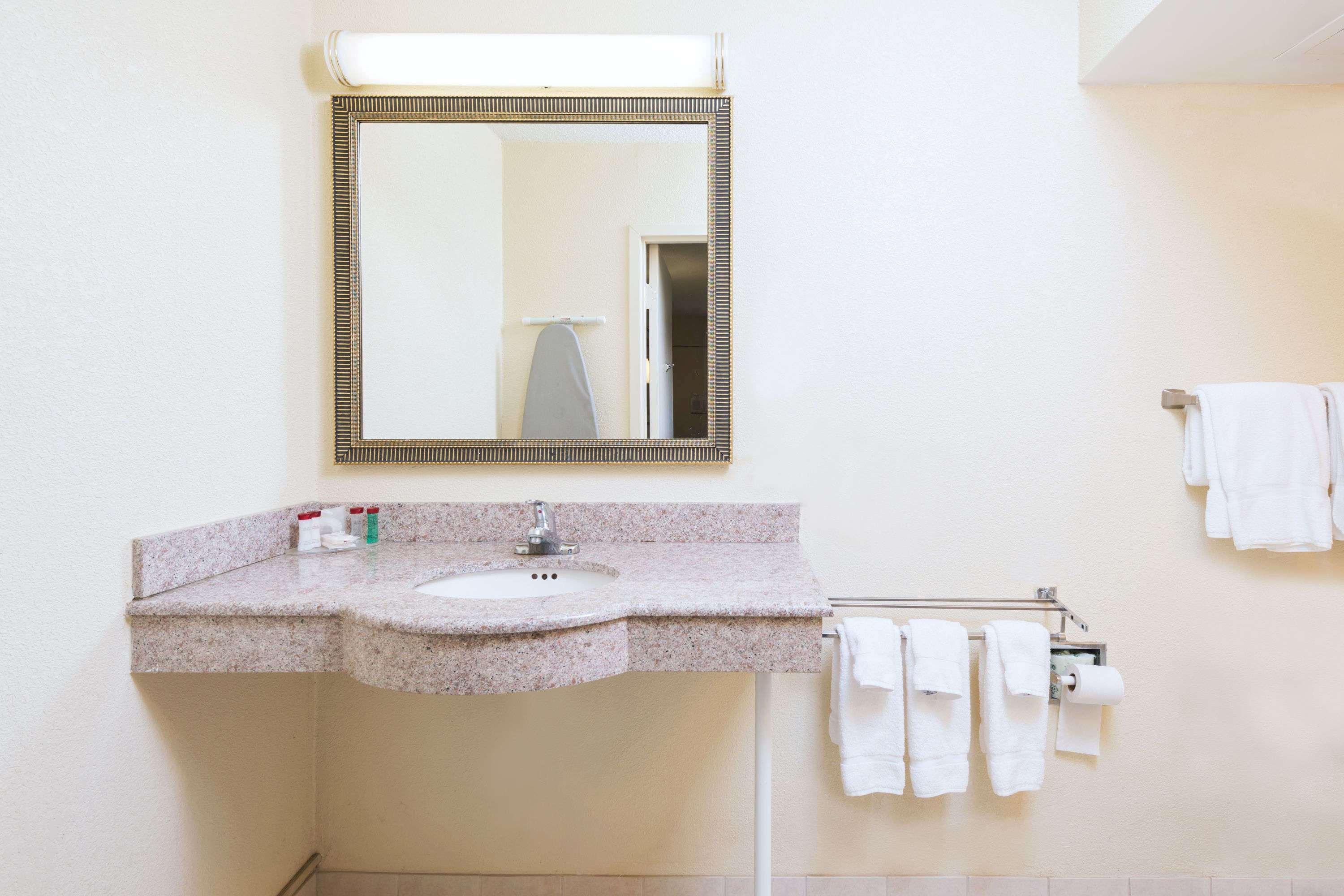 Ramada by Wyndham Pikesville/Baltimore North Eksteriør bilde